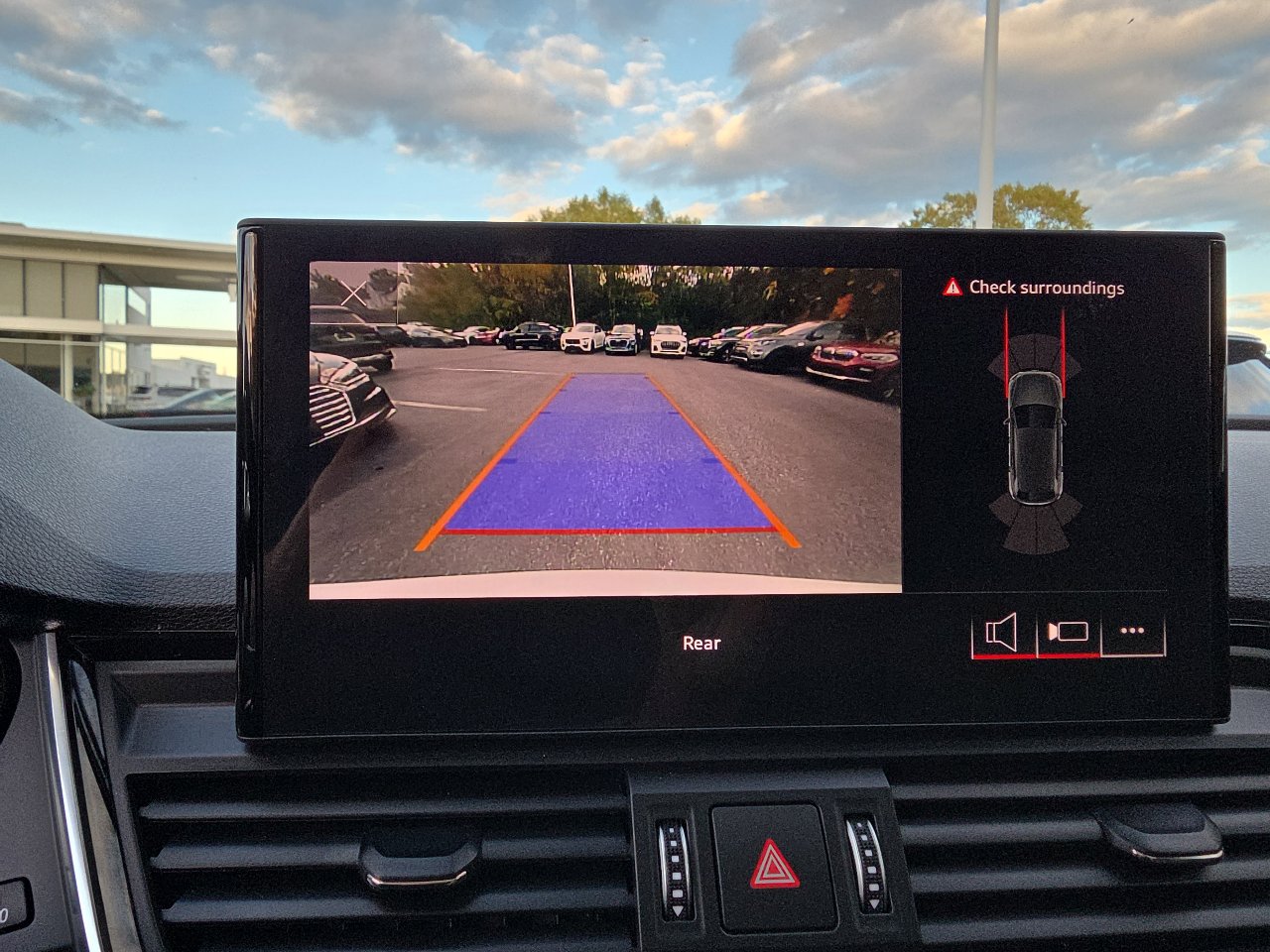 Used 2023 Audi Q5 2.0T Premium w/ Convenience Package image 72