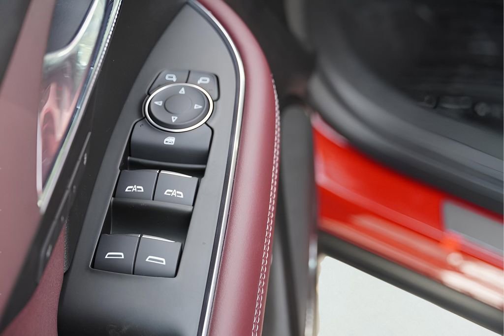 New 2026 Buick Envision Sport Touring AWD/4WD image 21