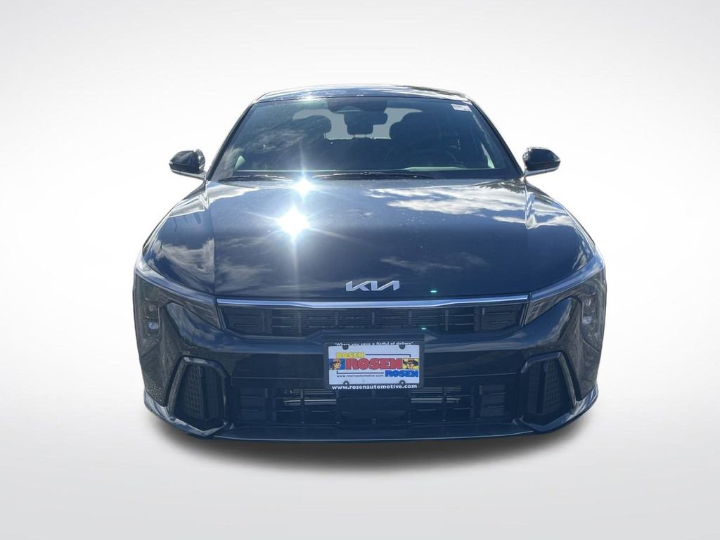 New 2025 Kia K4 GT-Line image 8