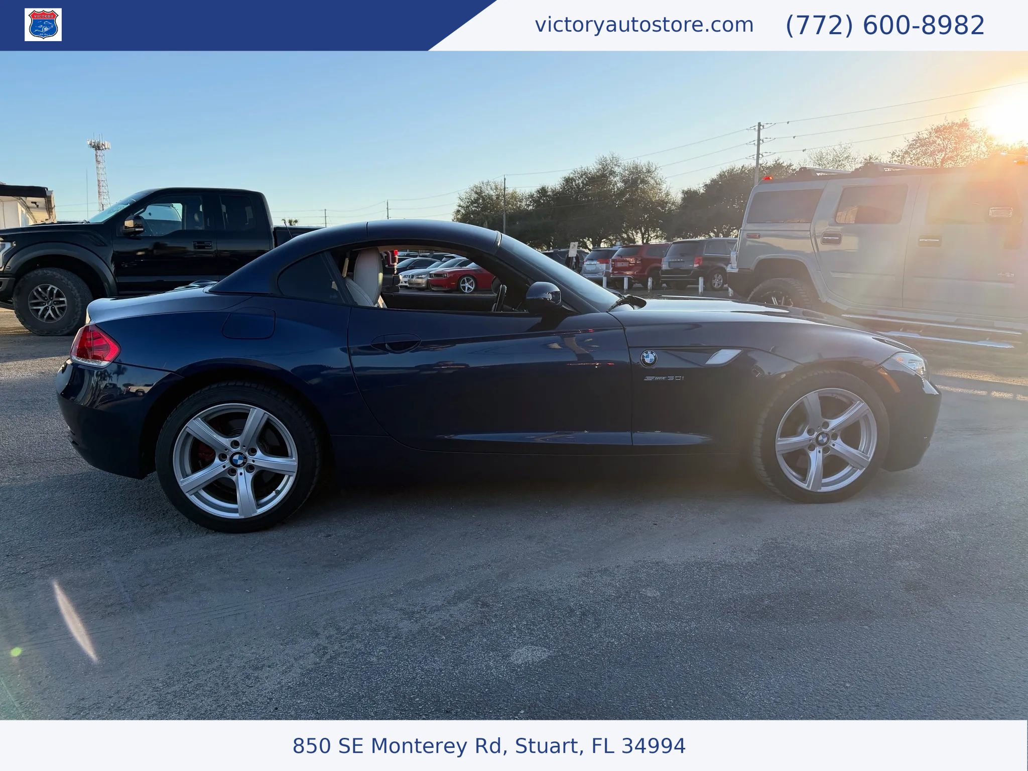 Used 2009 BMW Z4 sDrive30i image 2