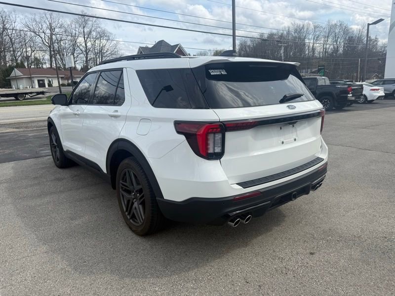 Used 2025 Ford Explorer ST w/ Sun And Sound Package image 8