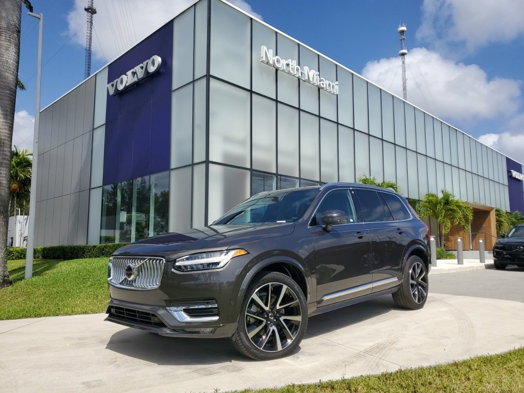 Certified 2024 Volvo XC90 B6 Ultimate w/ Protection Package Premier