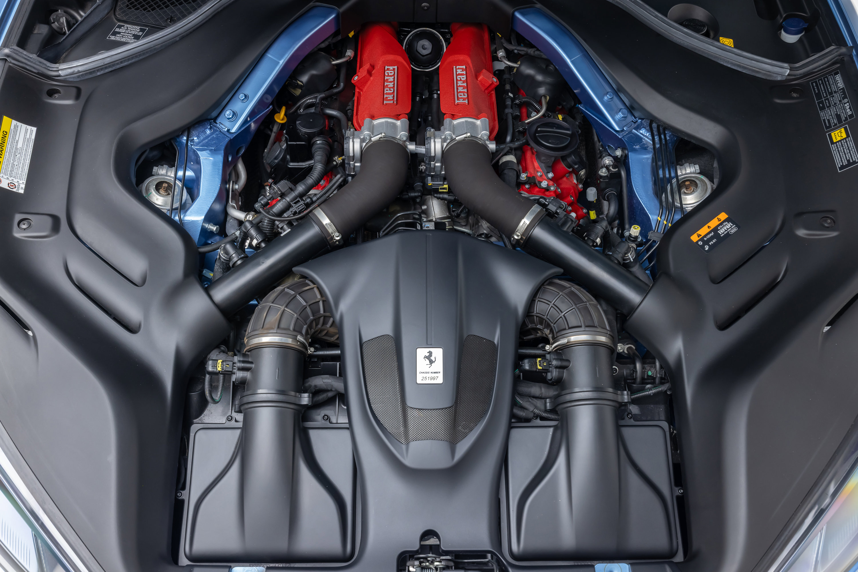 Certified 2020 Ferrari Portofino RWD image 30