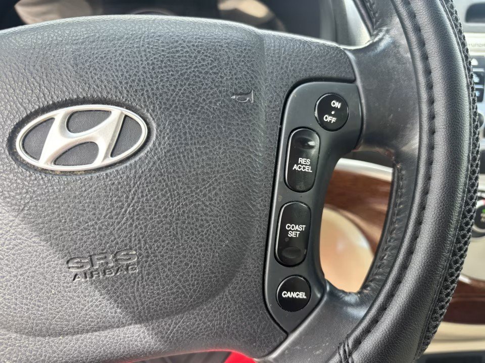 Used 2007 Hyundai Santa Fe SE FWD image 18