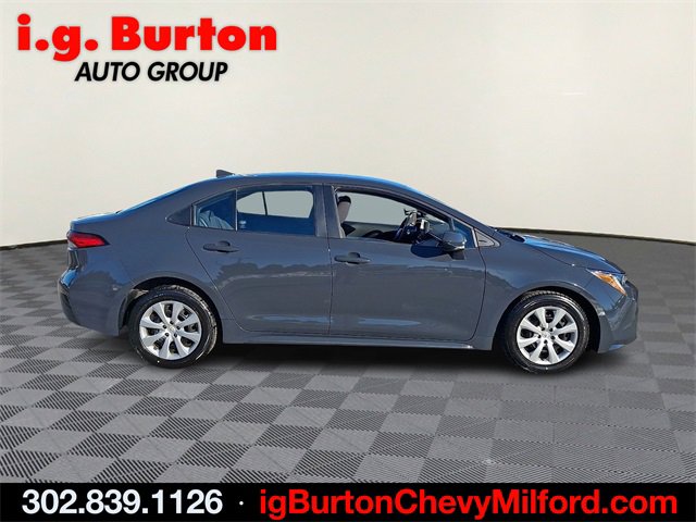 Used 2023 Toyota Corolla LE image 7