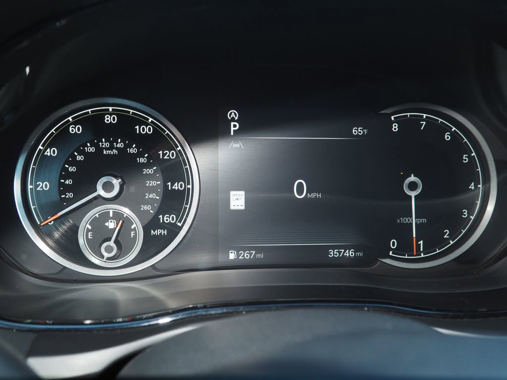 Used 2025 Genesis GV70 2.5T image 18