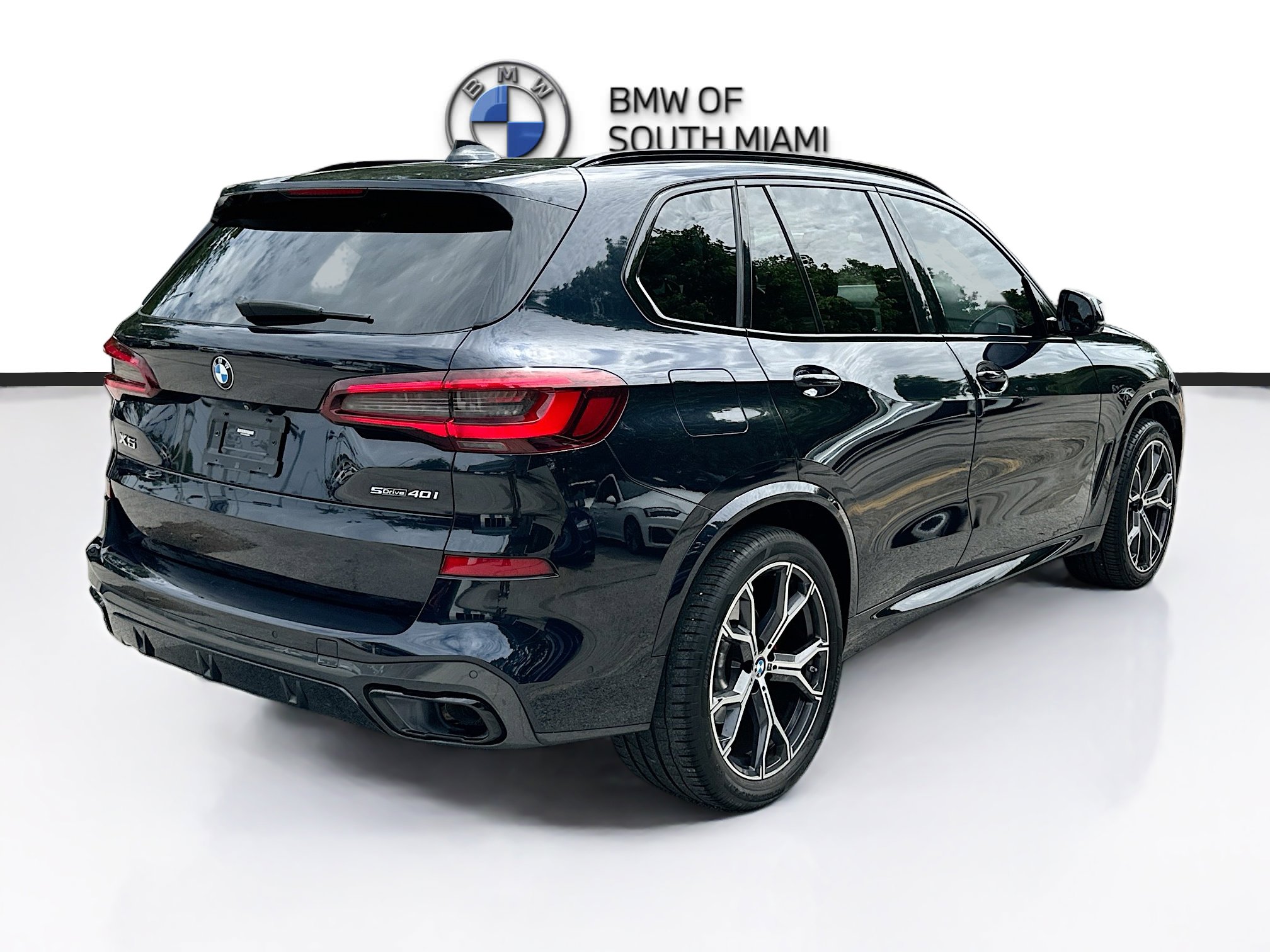 Used 2022 BMW X5 sDrive40i w/ M Sport Package RWD image 7