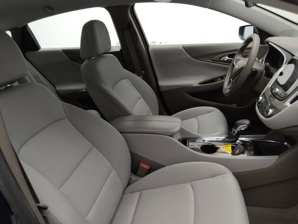 Used 2021 Chevrolet Malibu LT image 21