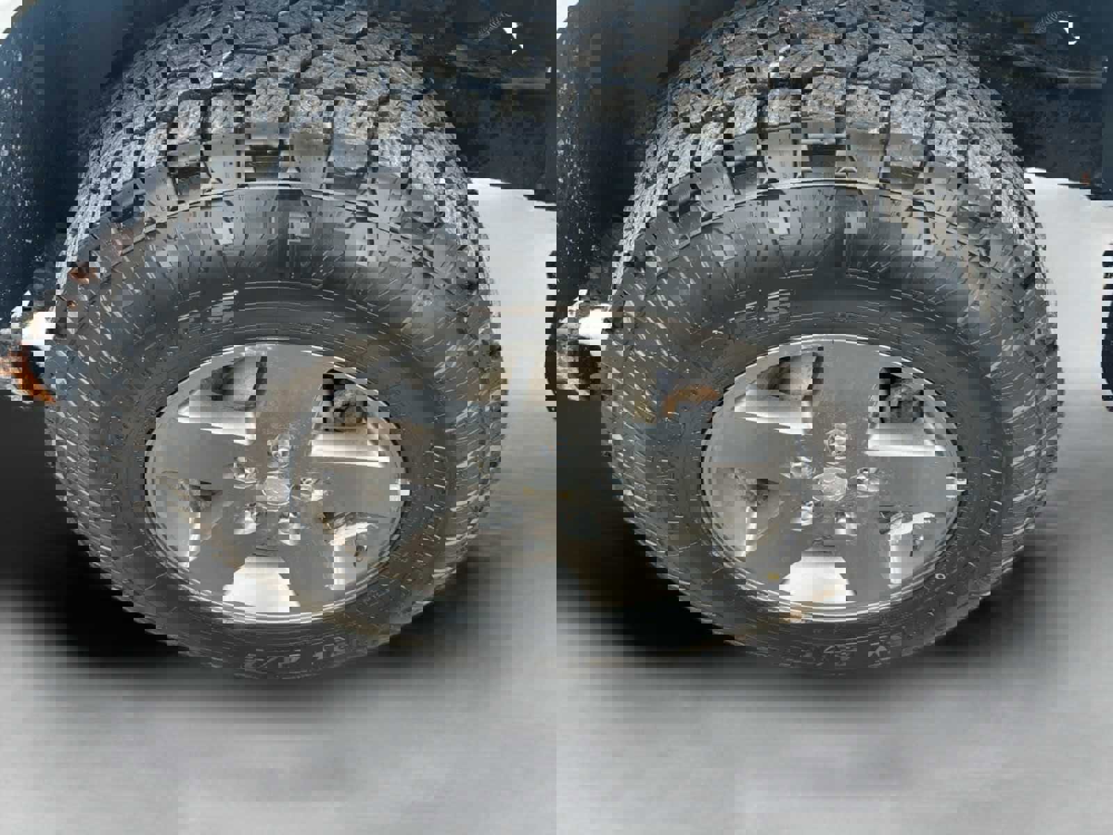 Used 2015 Jeep Wrangler Unlimited Sport image 27