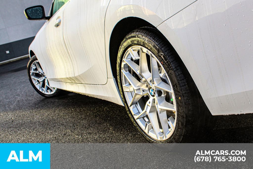 Used 2025 BMW 330i xDrive Sedan AWD/4WD image 13