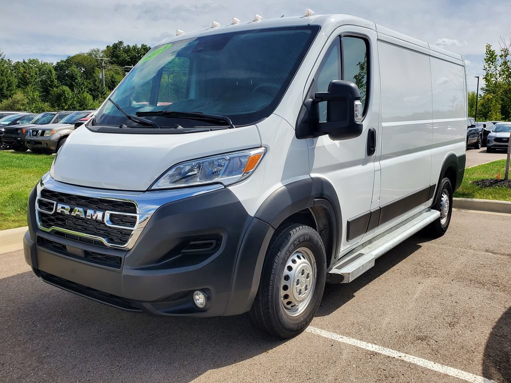 Used 2025 RAM ProMaster 2500 w/ U-Haul Equipment Group FWD image 2