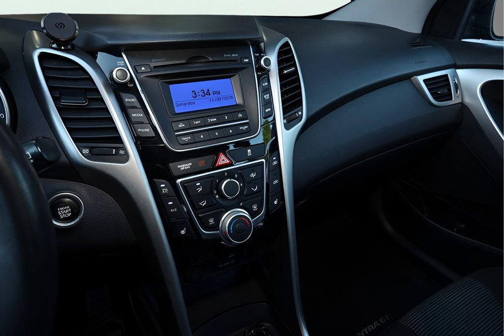 Used 2016 Hyundai Elantra GT w/ Option Group 02 image 20