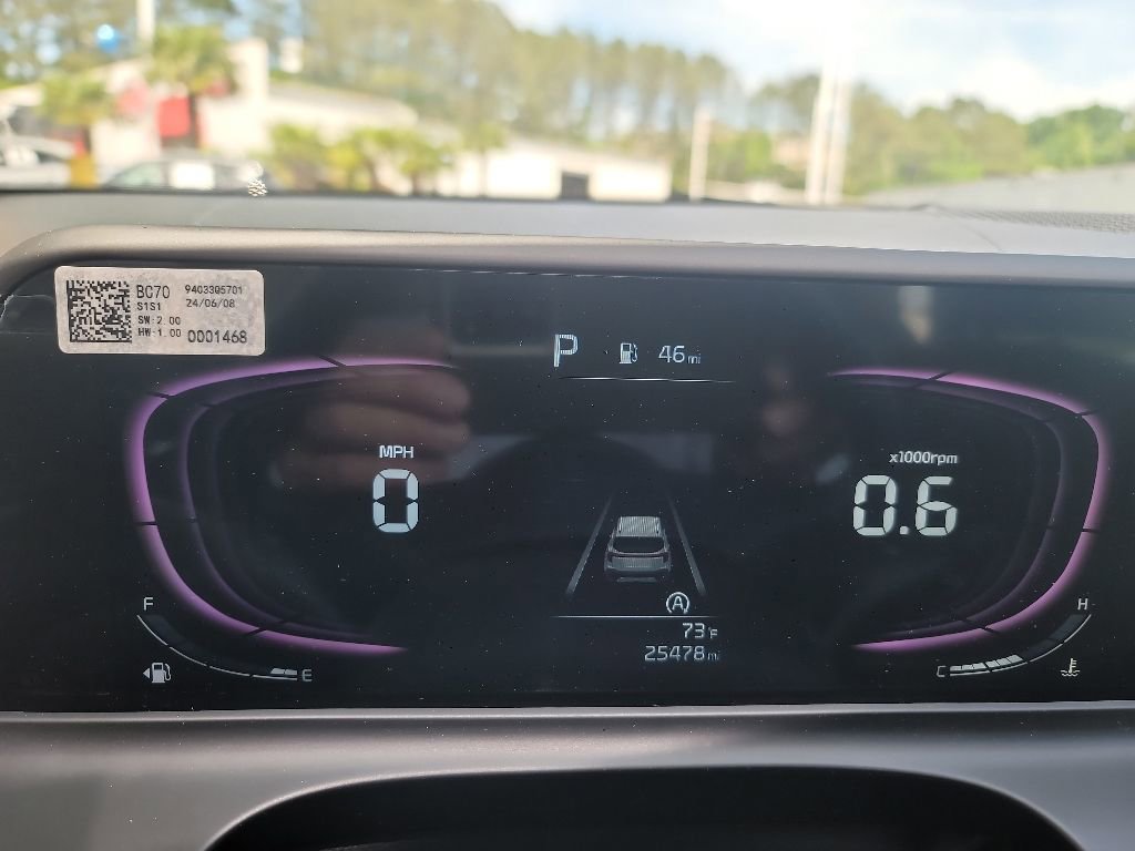 Certified 2025 Kia Seltos S FWD image 14