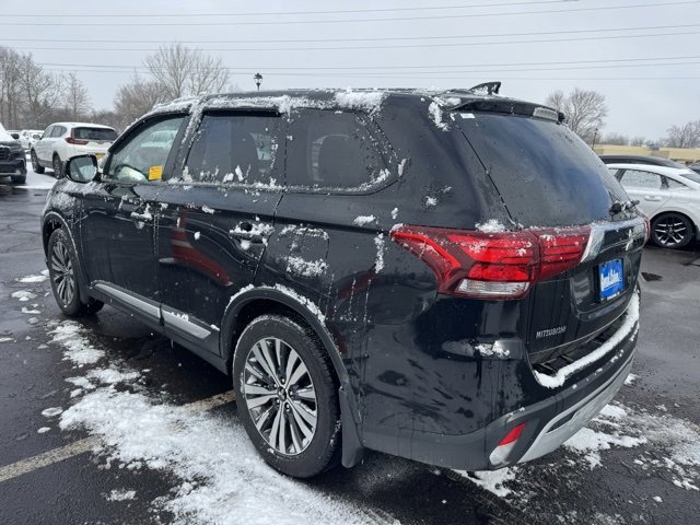 Used 2019 Mitsubishi Outlander ES image 4