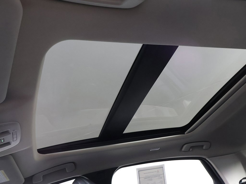 Used 2023 Nissan Ariya FWD image 23