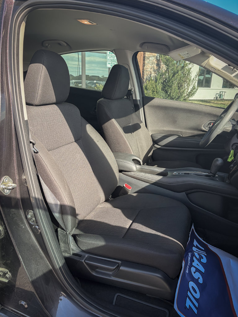 Used 2018 Honda HR-V LX image 23