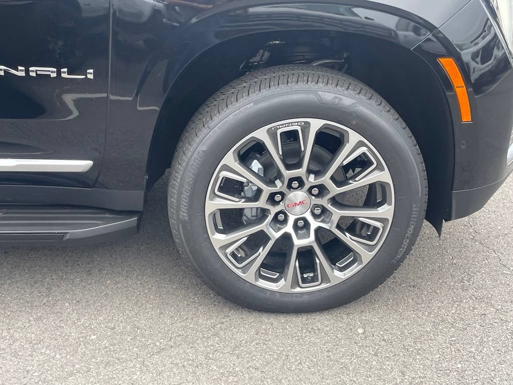 New 2026 GMC Yukon Denali w/ Advanced Technology Package AWD/4WD image 31