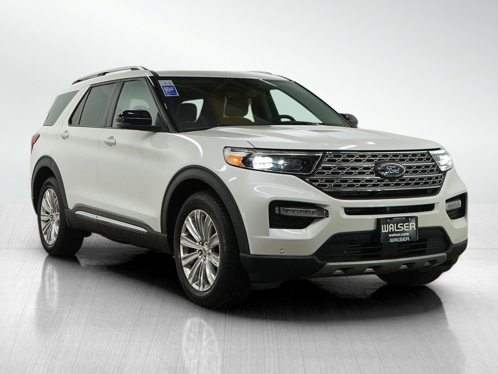 Used 2021 Ford Explorer Limited image 7