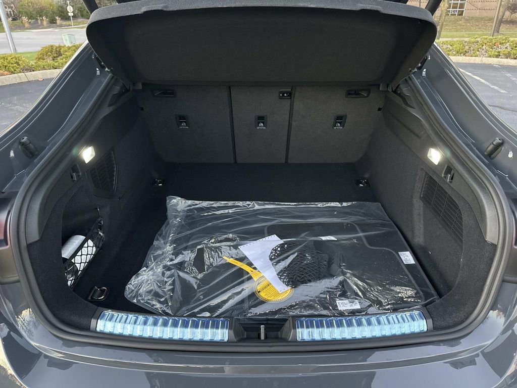 New 2025 Audi S5 Prestige image 9