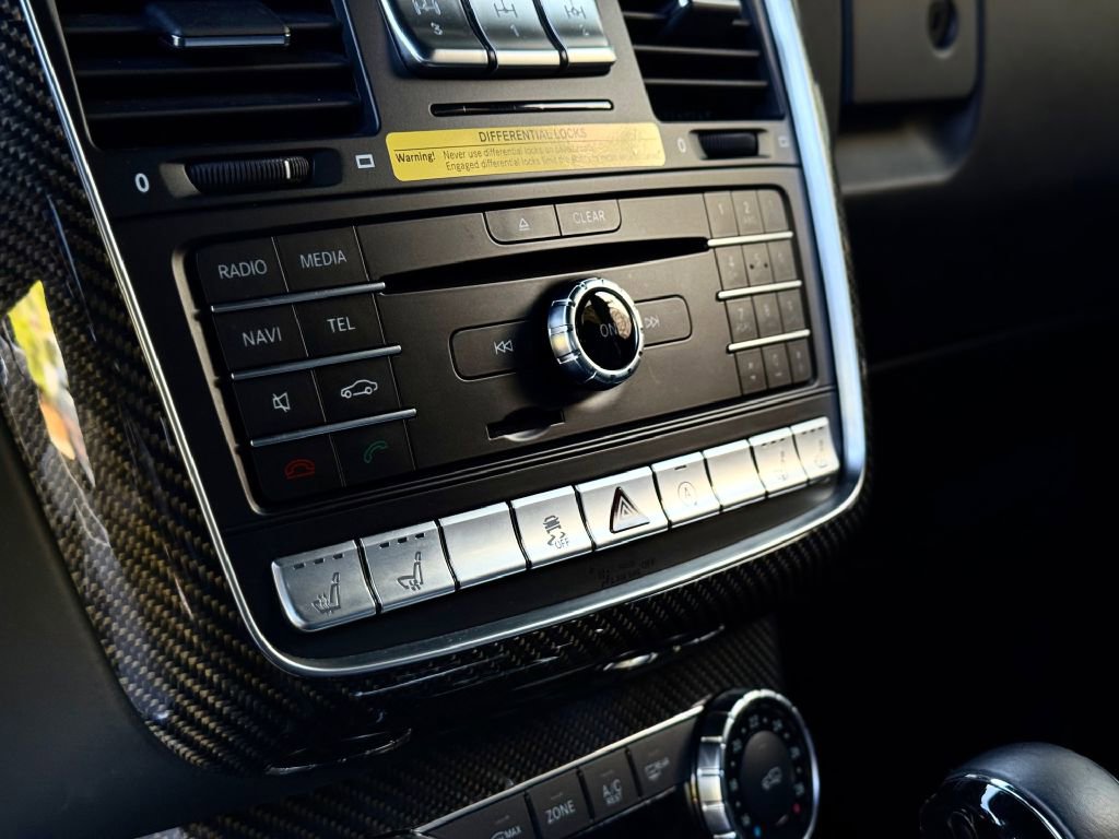 Used 2017 Mercedes-Benz G 550 Squared image 99