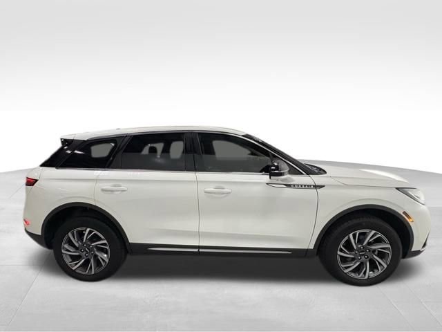 Used 2023 Lincoln Corsair AWD w/ Equipment Group 101A image 6