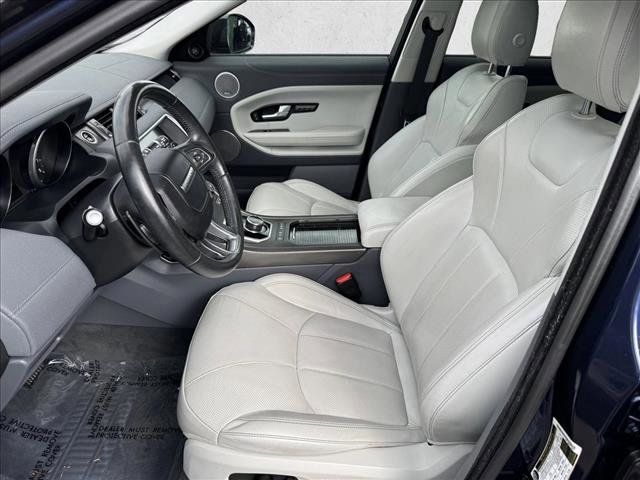 Used 2018 Land Rover Range Rover Evoque HSE image 10