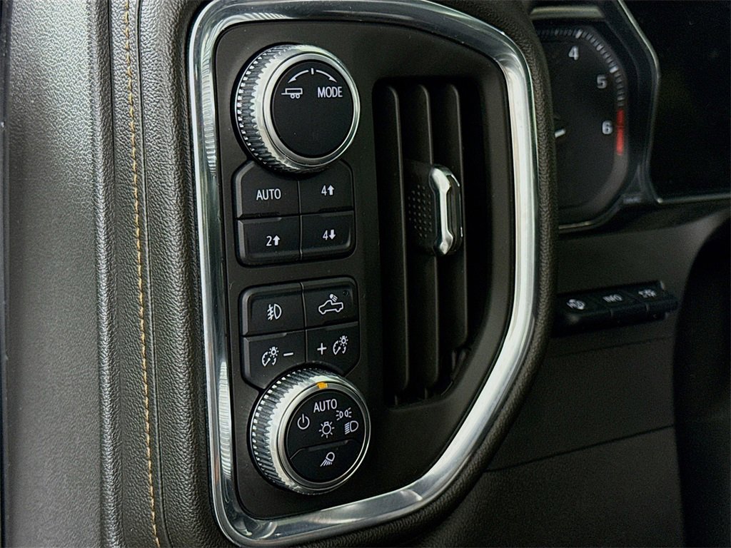 Used 2023 GMC Sierra 2500 AT4 w/ AT4 Premium Plus Package image 21