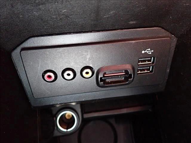 Used 2013 Ford C-MAX SEL image 22