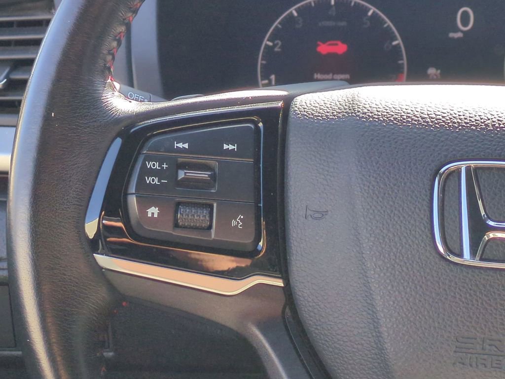 Used 2025 Honda Odyssey Sport-L image 17
