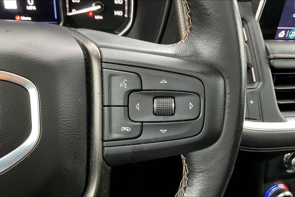 Used 2021 GMC Yukon XL AT4 w/ AT4 Premium Package image 15