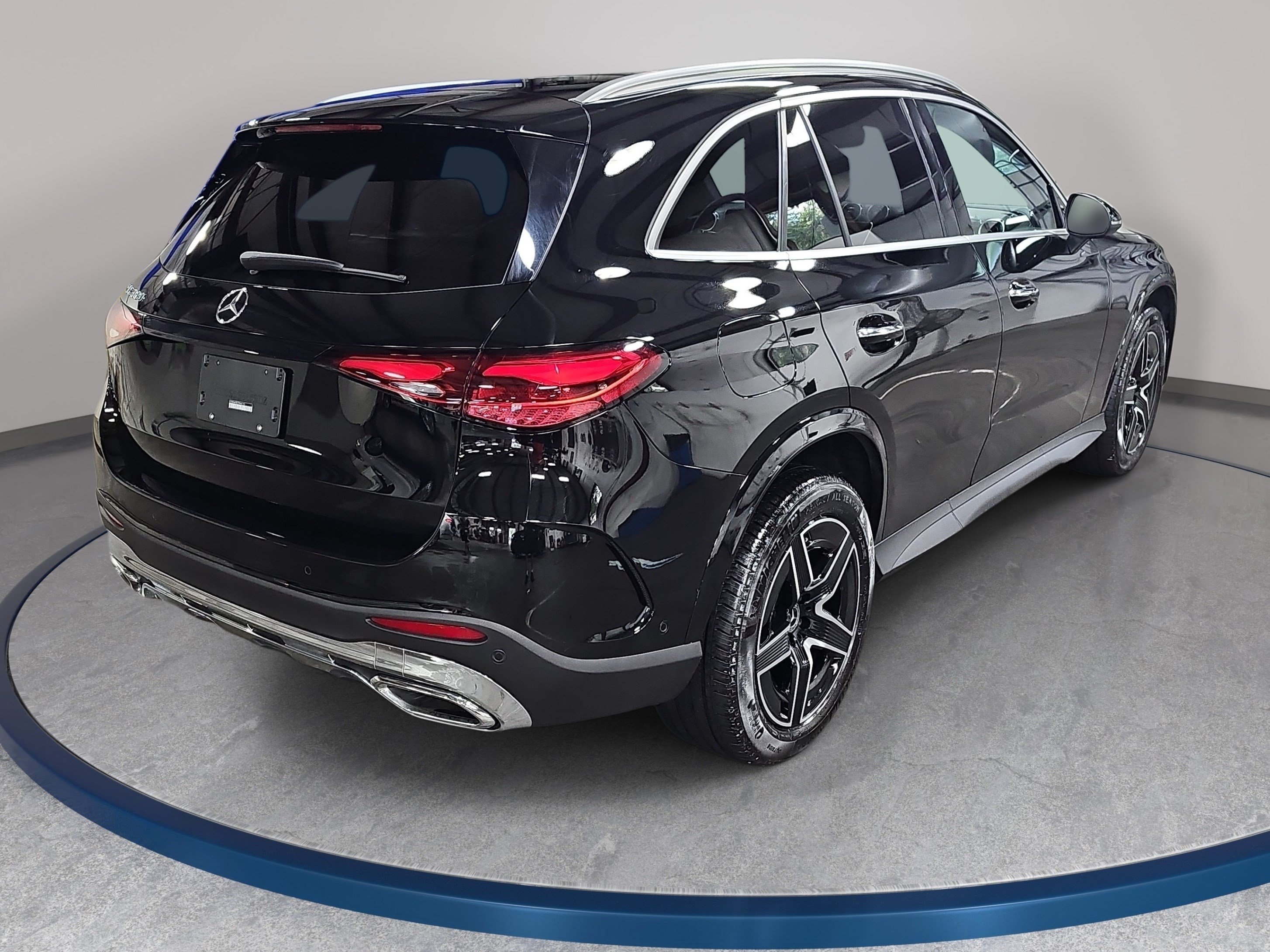Used 2026 Mercedes-Benz GLC 300 image 6