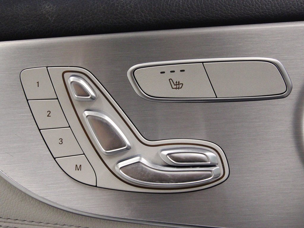 Used 2018 Mercedes-Benz C 300 4MATIC Coupe image 23