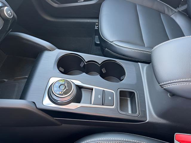 Used 2025 Ford Escape Platinum image 20