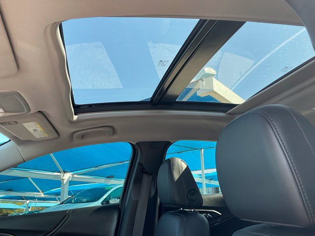 Used 2020 Chevrolet Malibu Premier FWD image 13
