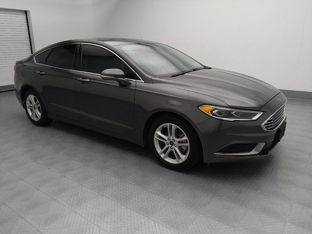 Used 2018 Ford Fusion SE w/ Fusion SE Technology Package image 11