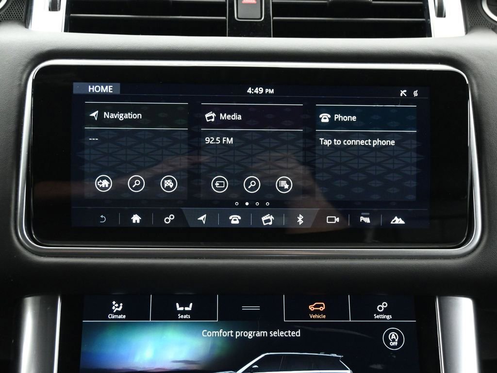 Used 2020 Land Rover Range Rover Sport HST image 29