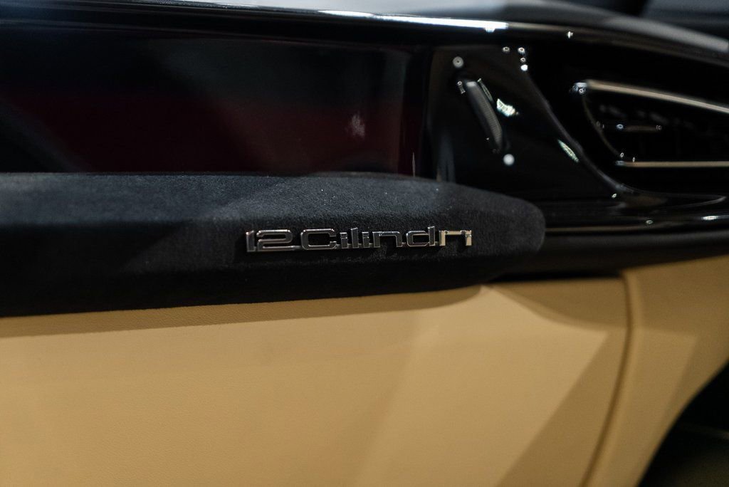 Certified 2025 Ferrari 12Cilindri RWD image 31