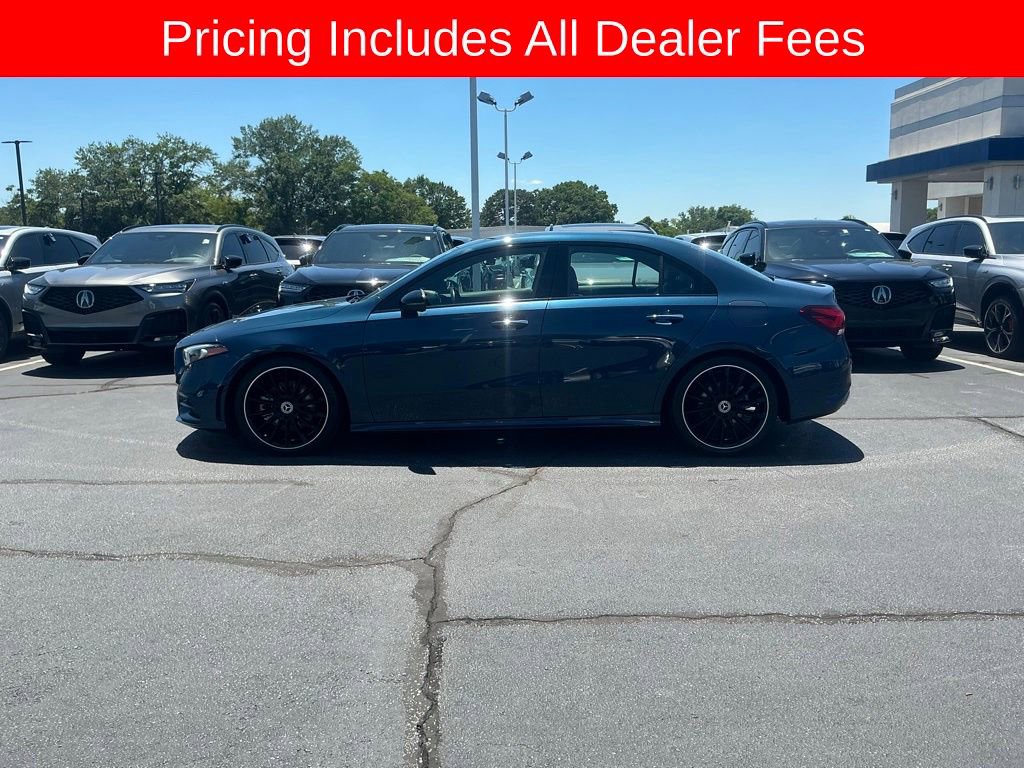 Used 2021 Mercedes-Benz A 220 4MATIC image 2