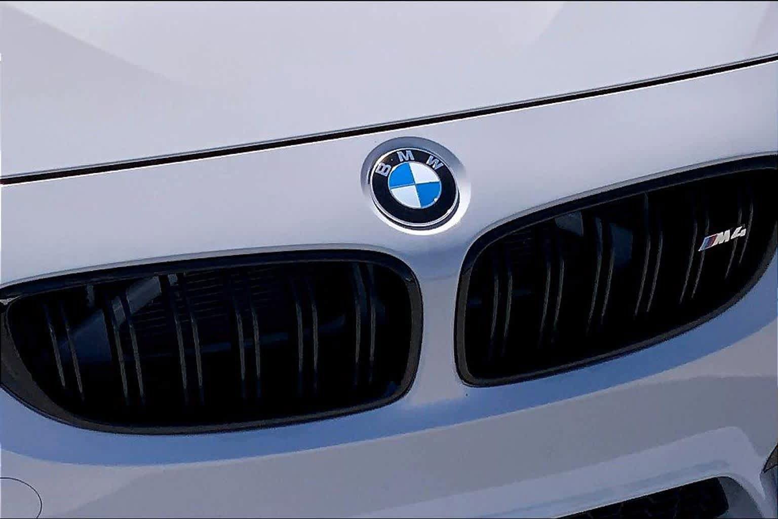 Used 2020 BMW M4 Coupe w/ Competition Package RWD image 29