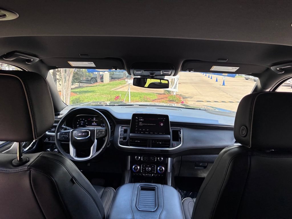 Used 2024 GMC Yukon SLT RWD image 18