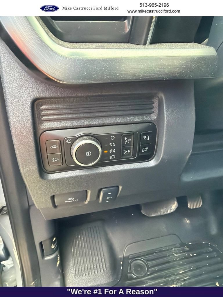 Used 2025 Ford F350 Lariat w/ Chrome Package AWD/4WD image 12
