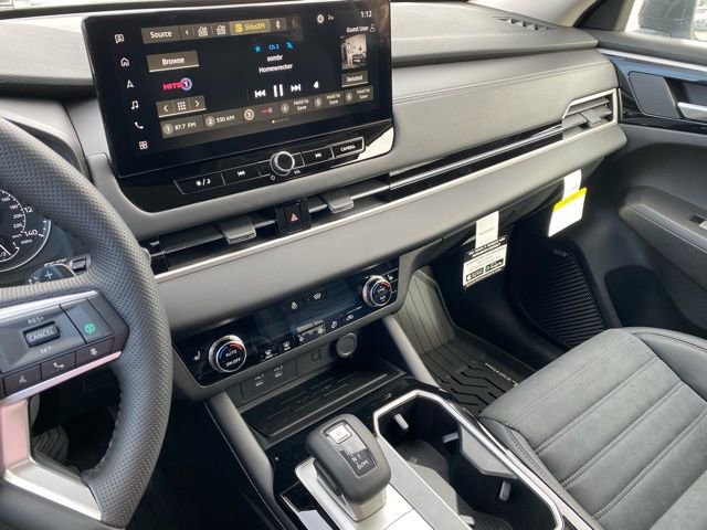 New 2026 Mitsubishi Outlander Trail Edition image 17