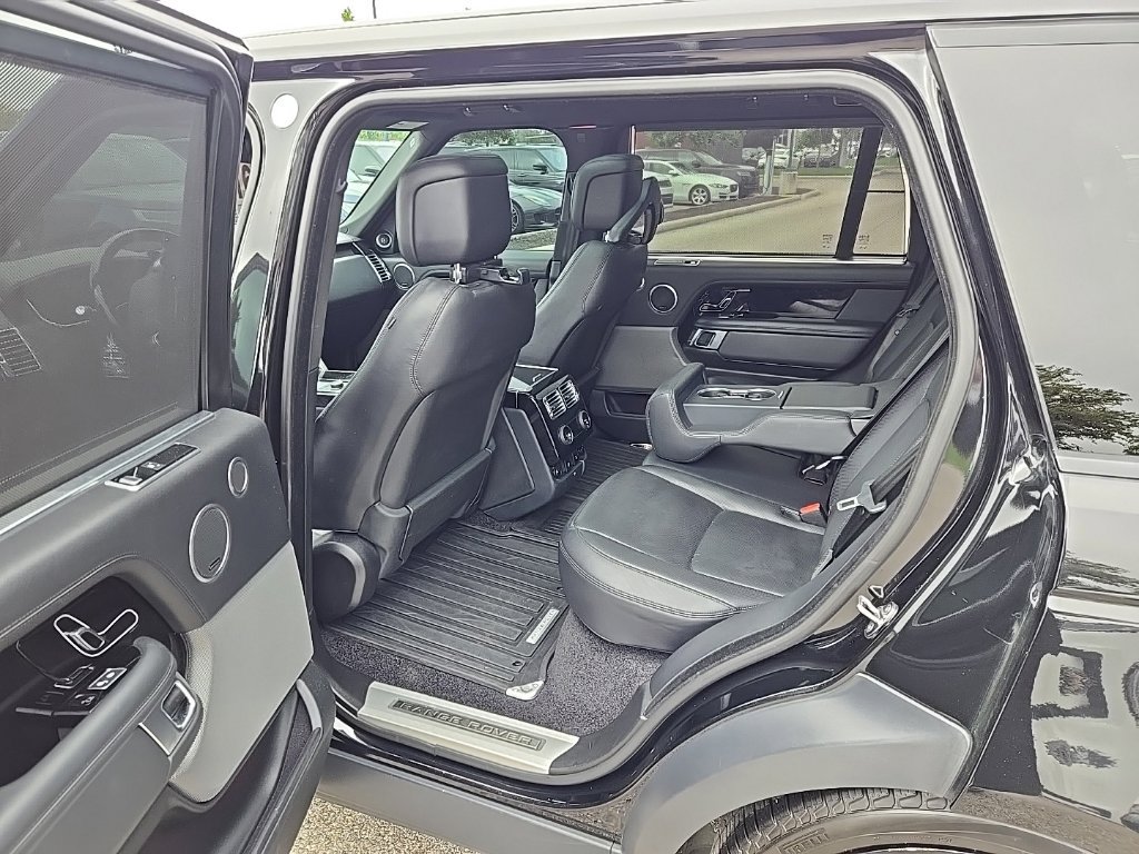 Used 2020 Land Rover Range Rover Long Wheelbase HSE AWD/4WD image 17
