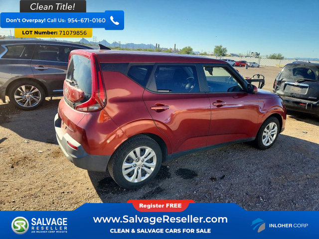 Used 2022 Kia Soul LX FWD image 4