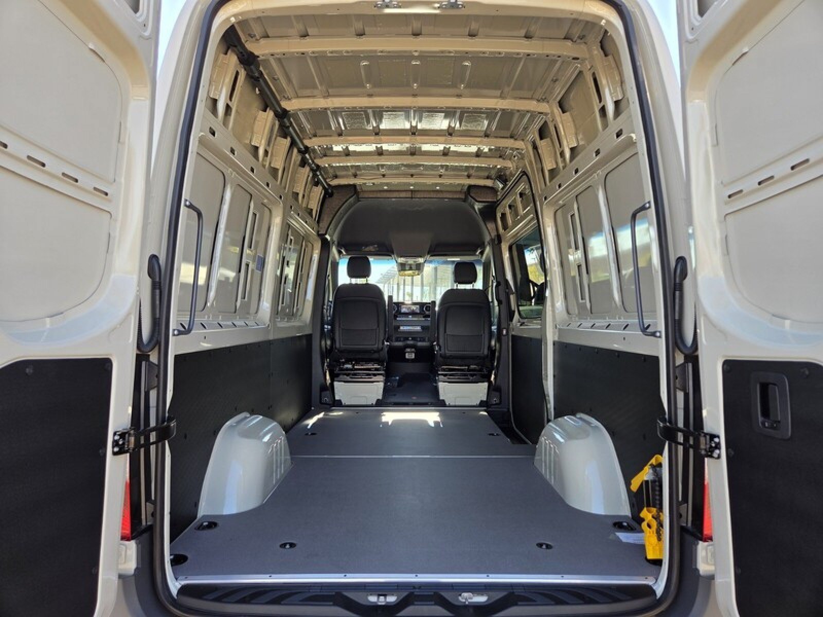 New 2026 Mercedes-Benz Sprinter 2500 image 13