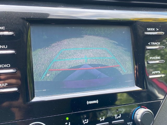 Used 2020 Toyota Camry LE FWD image 24