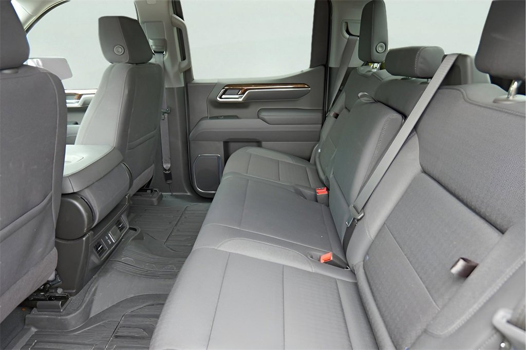 New 2025 GMC Sierra 1500 Elevation image 23