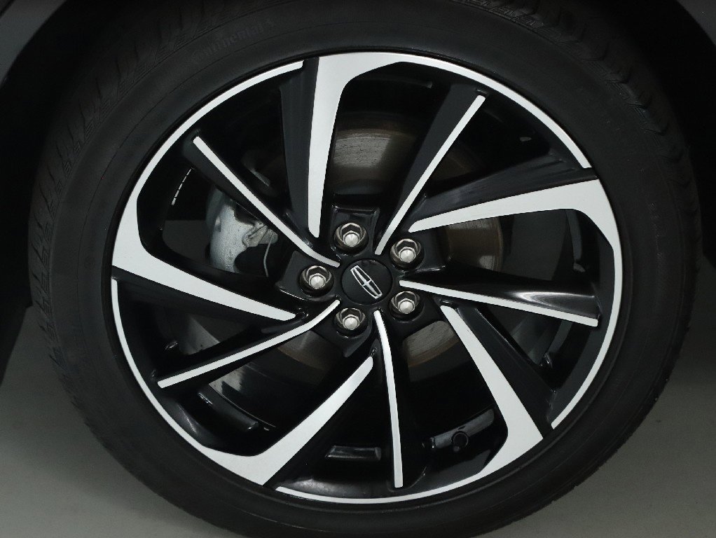 Used 2023 Lincoln Corsair Reserve w/ Equipment Group 201A AWD/4WD image 40