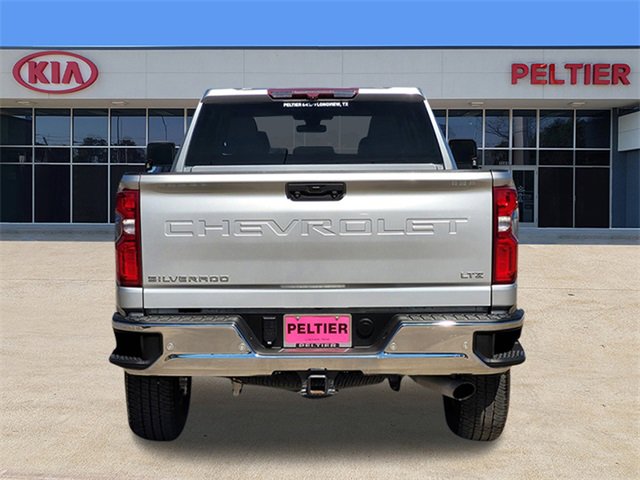 Used 2022 Chevrolet Silverado 2500 LTZ w/ Gooseneck/5TH Wheel Package image 5