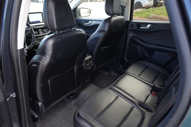 Used 2022 Ford Escape SEL w/ Technology Package FWD image 24